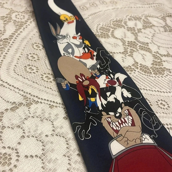 Vintage 1993 Warner Bros Tie Made in 🇺🇸 EUC - Picture 3 of 6